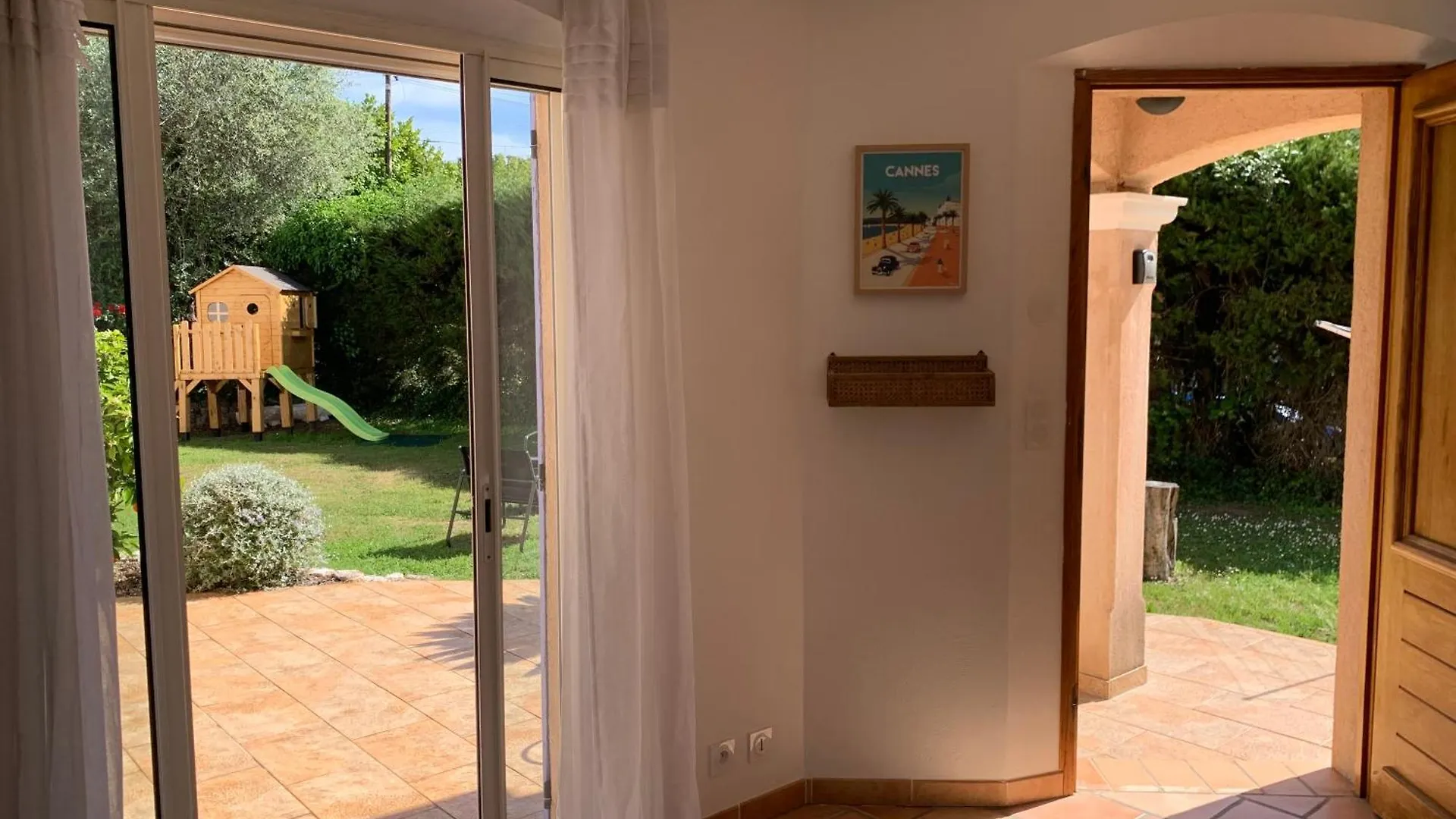 Apartment Studio Independant Neuf Avec Piscine Et Jardin Roquefort-les-Pins