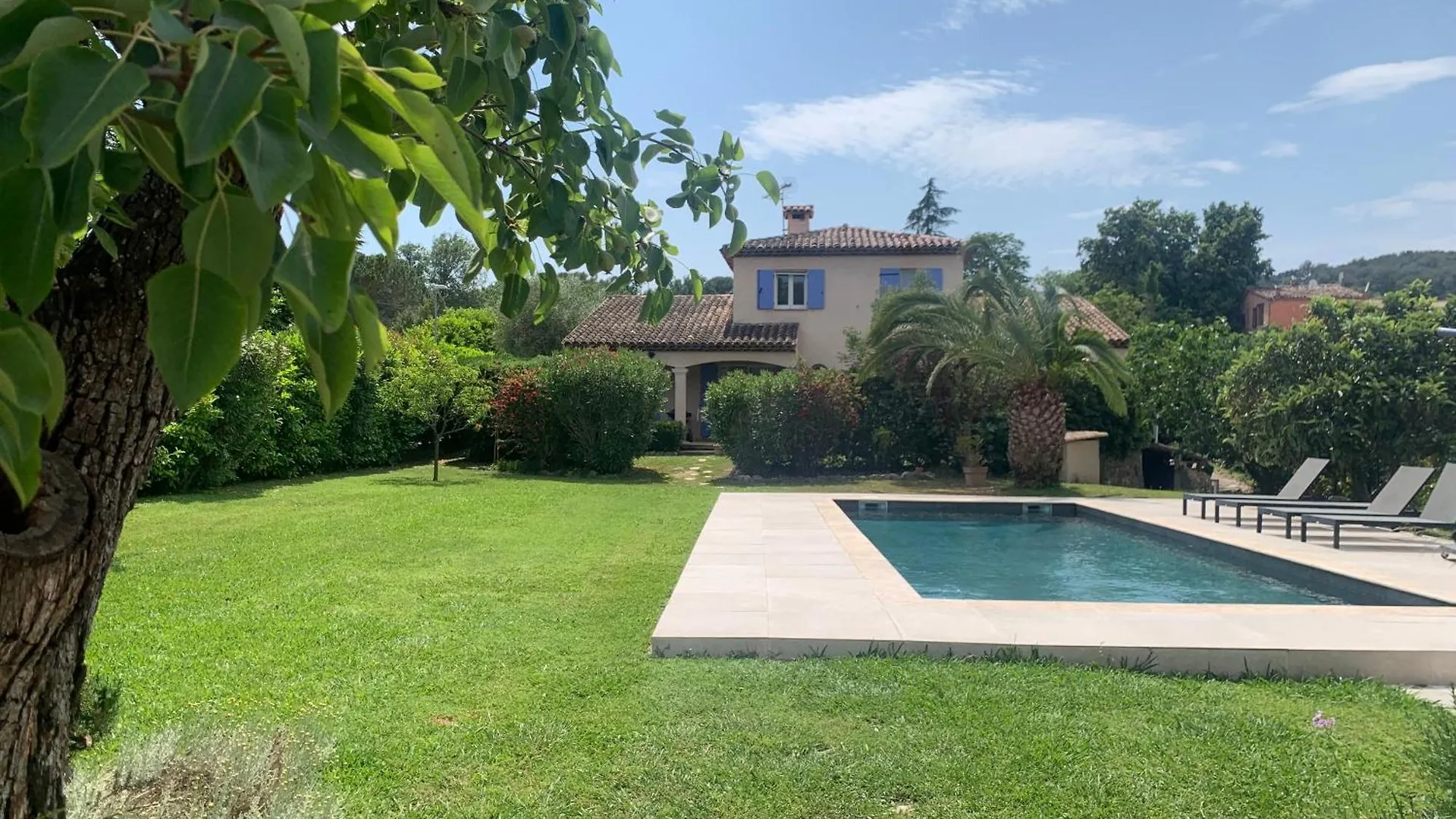 Studio Independant Neuf Avec Piscine Et Jardin location
